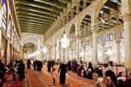 Μεγάλο Τζαμί Δαμασκού (το 2009): Η πελώρια αίθουσα προσευχής