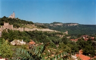 Veliko Tarnovo (in 1993): Panoramic view of the medieval capital of Bulgaria on the Tsarevets hill