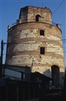 Ο κυλινδρικός Πύργος «του Τζιμισκή», ένα από τα ελάχιστα βυζαντινά κατάλοιπα της Αδριανούς