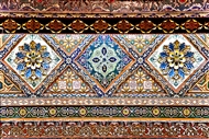 Λεπτομέρεια από τα ζωγραφισμένα ξυλόγλυπτα της οροφής του μαμελουκικού-οθωμανικού παλατιού
