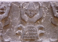 Από το αραμαϊκό Ιερό Αΐν Ντάρα (στη ΒΔ Συρία): Ανάγλυφο σε βασάλτη (1000-900 π.Χ.)
