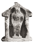Από τα ευξεινοποντιακά παράλια της Αν. Θράκης: σπάνια αρχαϊκή στήλη με καθιστή θεά
