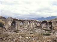 Παλαιά Αργυρούπολη: τα ερείπια του μητροπολιτικού ναού (το 1988)