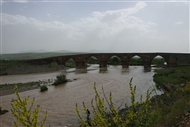 Γέφυρα του Τσομπάν (Çoban köprü) στον Αράξη (Aras) το 2009: Η ωραιότερη μεσαιωνική γέφυρα της Ασιατ. Τουρκίας