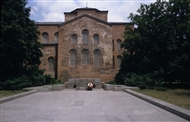 Σόφια. Η βόρεια εξωτ. πλευρά της πρωτοβυζαντινής βασιλικής της Αγίας Σοφίας (το 1993)