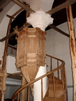 Ναός Αγ. Αθανασίου στον Αϊ-Γιώργη (το 2008): Ο ξυλόγλυπτος άμβωνας