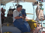 Στο ψαροχώρι Κοιλάδα (Ιούνιος 2013): Ξεψαρίζοντας