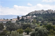 Θέα από το ναό του Ηφαίστου («Θησείο»): Η αρχαία Αγορά των Αθηνών, οι βυζαντινοί Άγιοι Απόστολοι και η Ακρόπολη (Μάρτιος 2019)