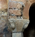 Σέργιος και Βάκχος στην Κοίτα (εσωτ.). Κιονόκρανο στη ΝΔ πλευρά του βυζαντινού ναού