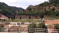 Ορεινά χωριά Ξάνθης (Μάιος 1996): Τα νεκροταφεία στην ακροποταμιά έξω από τον Εχίνο