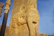 Περσέπολη, η Πύλη των Εθνών. Ο ένας από τους δύο ανθρωπόμορφους φύλακες-ταύρους (Μάιος του 2000)