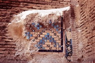 Σπαράγματα από την εξωτ. διακόσμηση στο Μπλε Τζαμί της Ταυρίδας